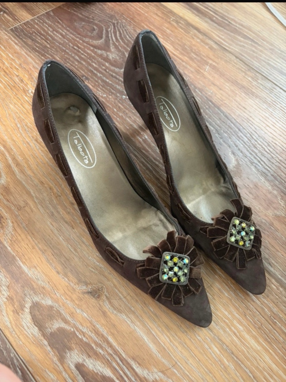 Talbots suede pumps